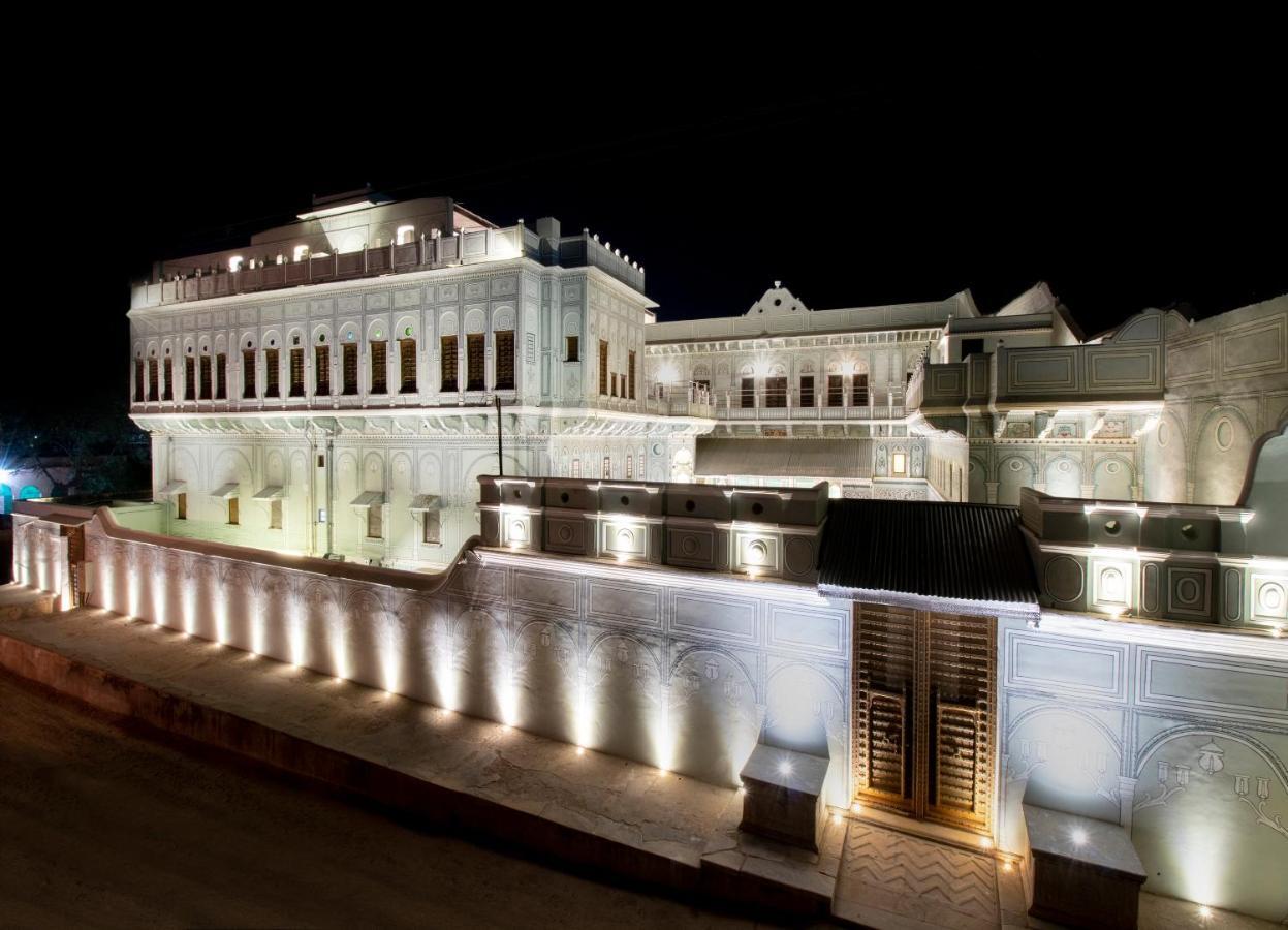 Hotel The Legacy Mandāwa Esterno foto